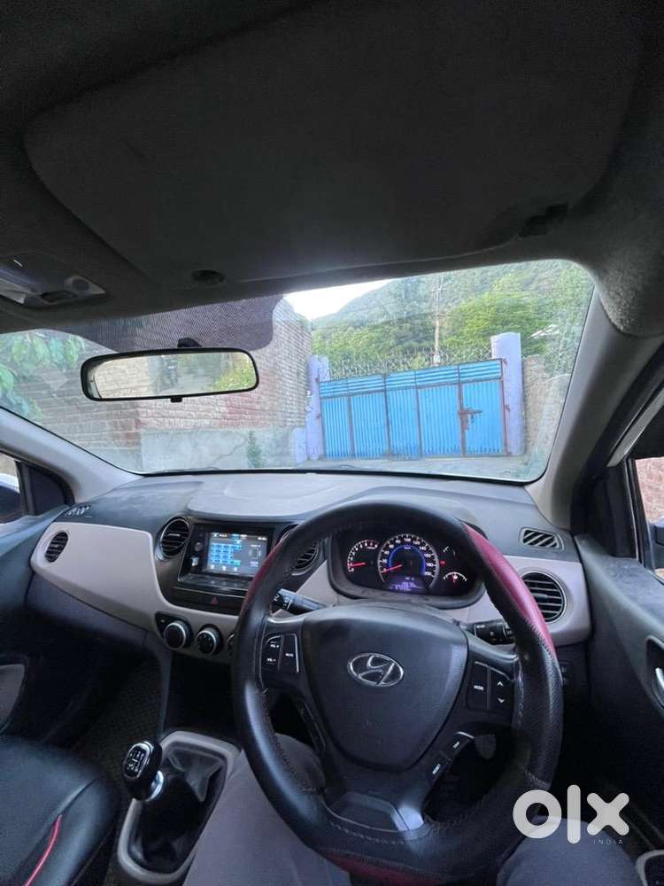 Hyundai Grand I10 Sportz Plus 2017 Petrol Good Condition