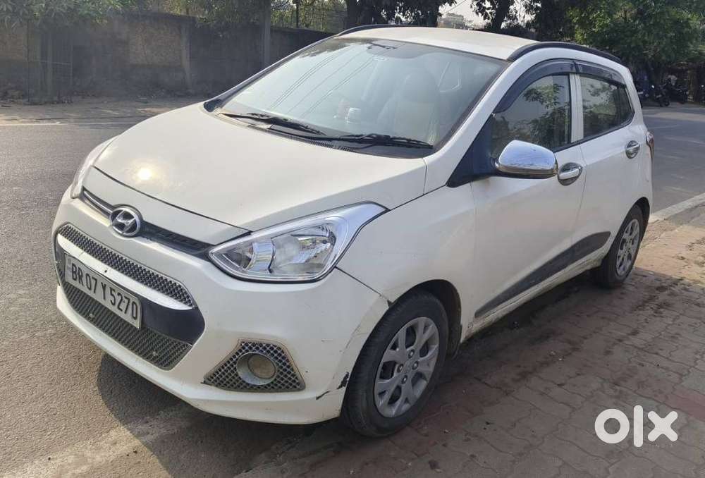 Hyundai Grand I10 1.2 Crdi Sportz Option, 2016, Petrol