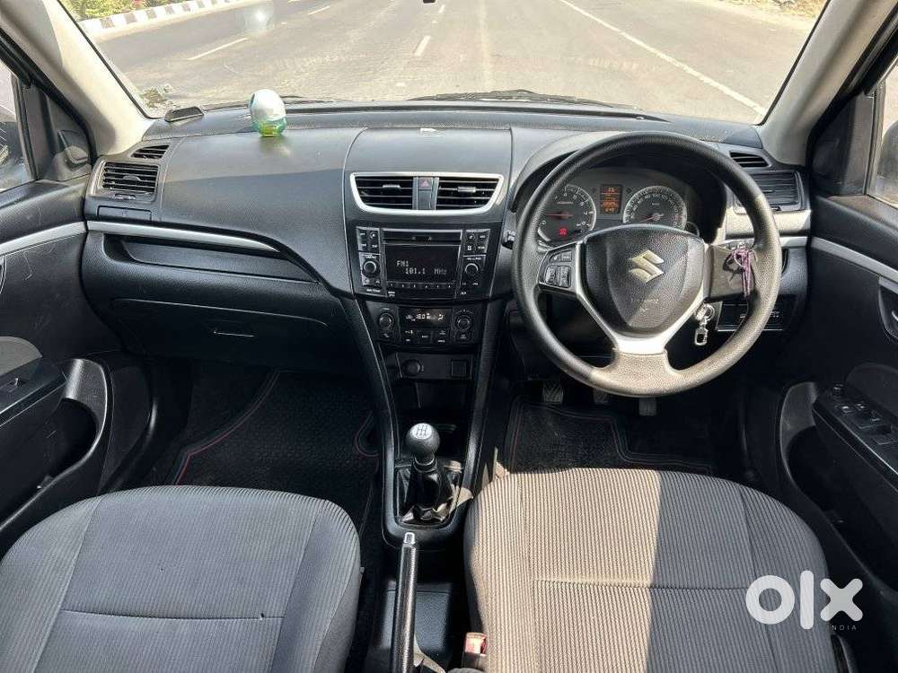 Maruti Suzuki Swift Vvt Zxi, 2011, Petrol