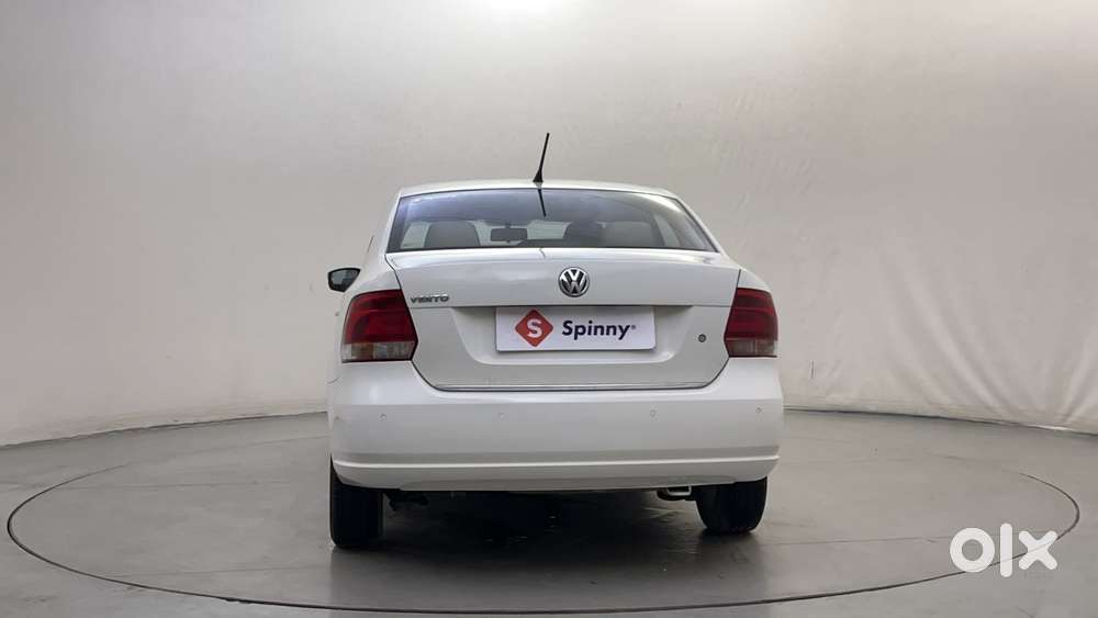 Volkswagen Vento Petrol Highline, 2014, Petrol