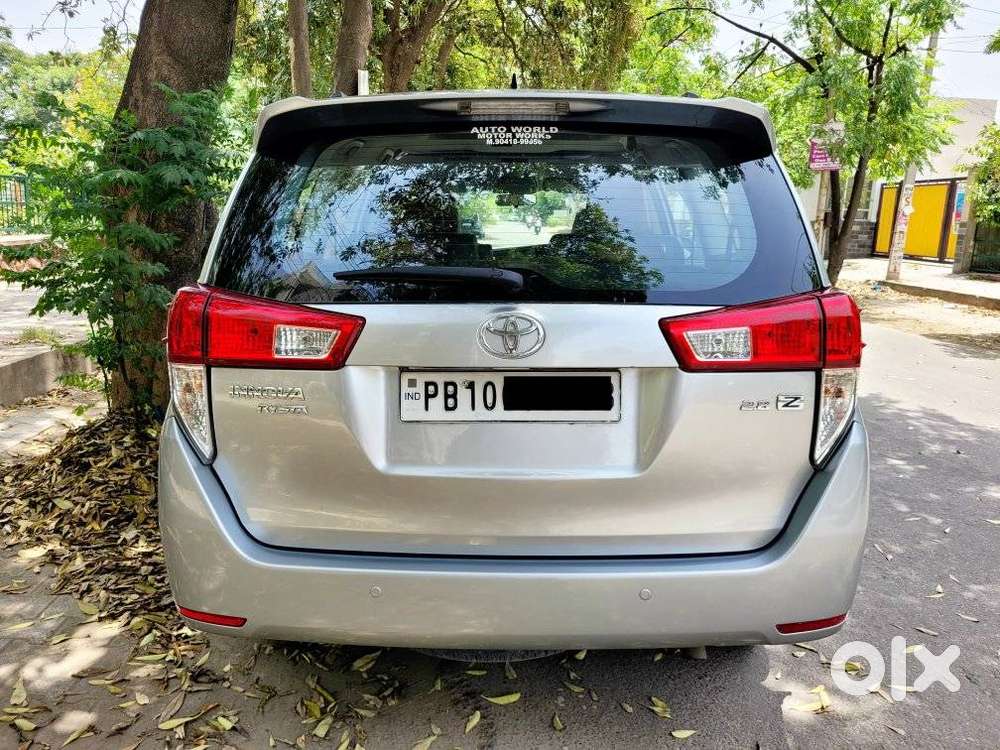 Toyota Innova Crysta 2.8z Automatic, 2018, Petrol