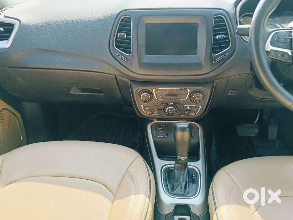 Jeep Compass 2.0 Longitude, 2019, Petrol