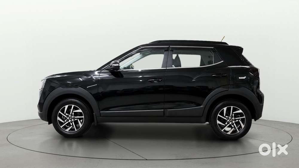 Mahindra Xuv 3xo Ax5 1.5 Diesel Autoshift Plus, 2024, Diesel