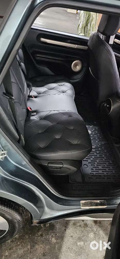 Mg Windsor Ev Essence 2025 Automatic