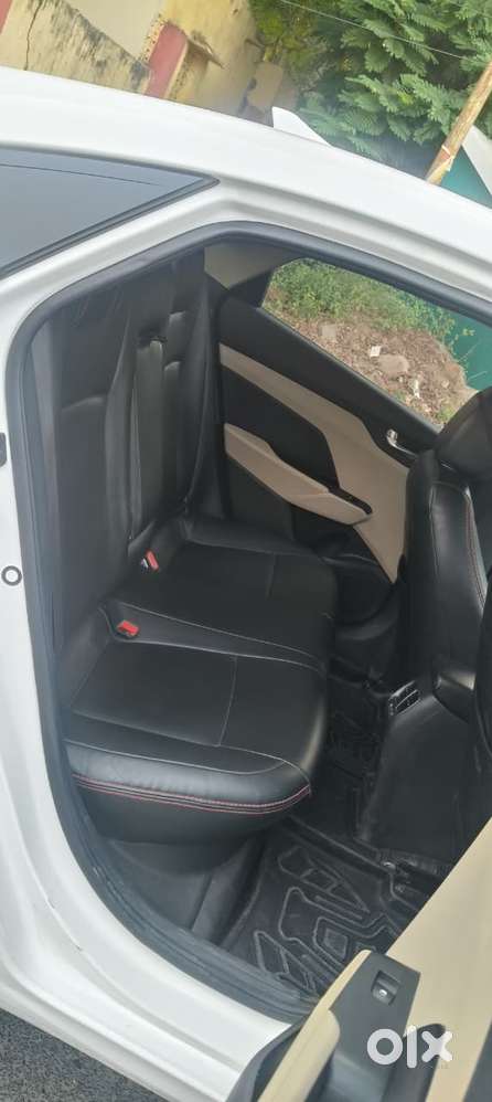 Hyundai Verna 1.5 Sx (o) Diesel Mt, 2023, Diesel