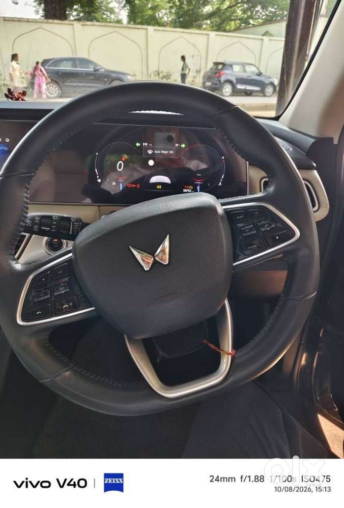 Mahindra Xuv700 2.2 Ax 7 Diesel At Luxury Pack Str, 2022, Diesel