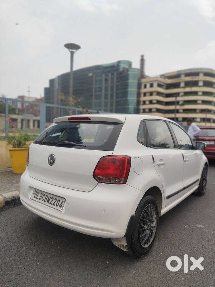 Volkswagen Polo Petrol Comfortline 1.2l, 2013, Cng & Hybrids