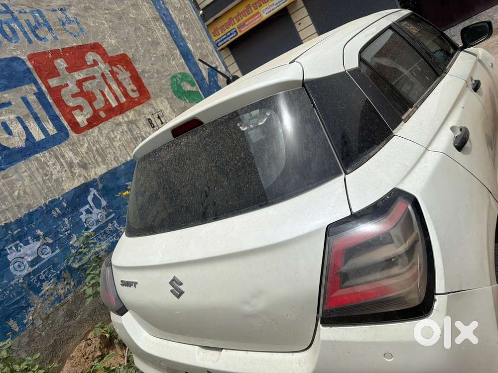 Maruti Suzuki Swift 2024 Petrol Manual