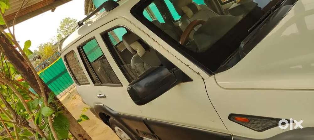 Mahindra Scorpio S2 9 2014