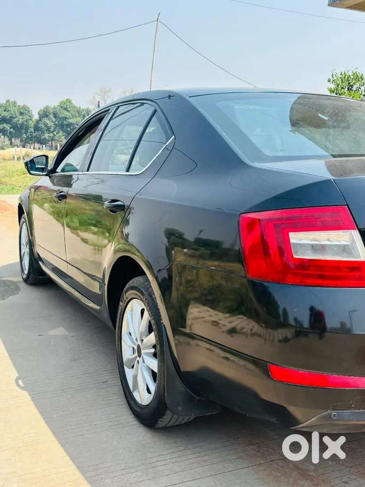 Skoda Octavia Elegance 2013 Diesel Automatic