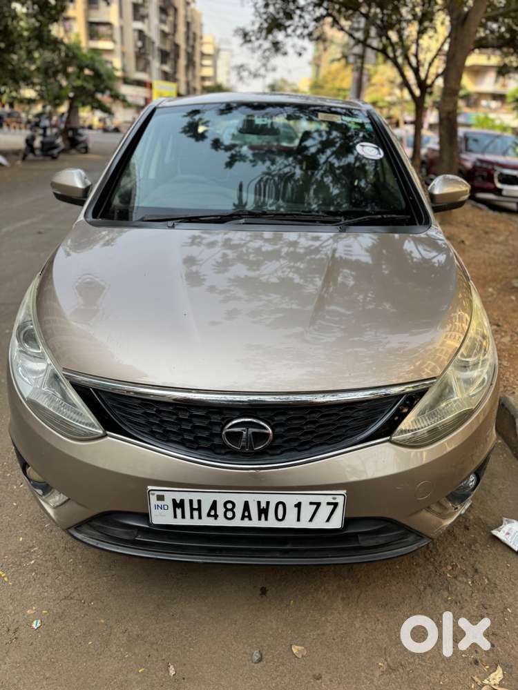 Central Locking, Remote Control , Power Window, Top