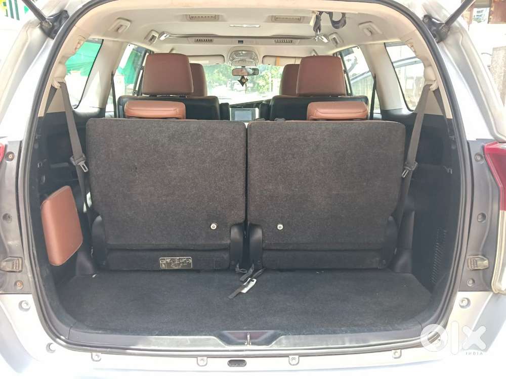 Toyota Innova Crysta 2.8z Automatic, 2017, Diesel