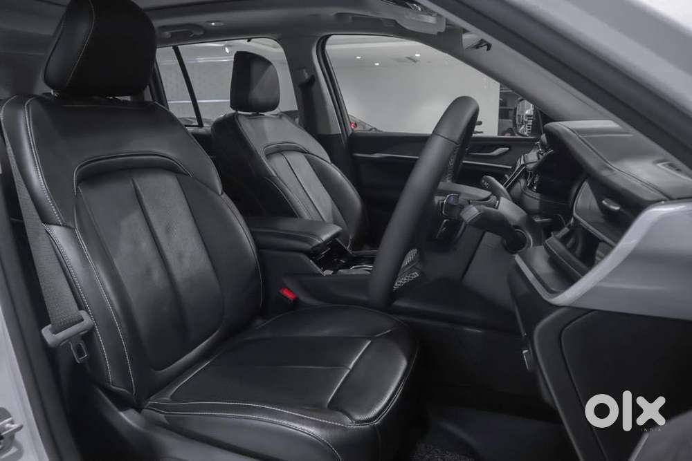 Jeep Grand Cherokee Limited (o) 4x4 At, 2022, Petrol