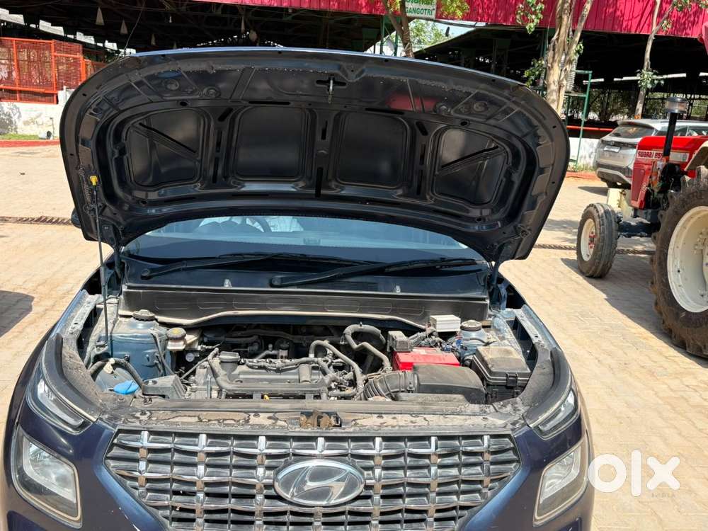 Hyundai New Venue 2021 Petrol Good Condition