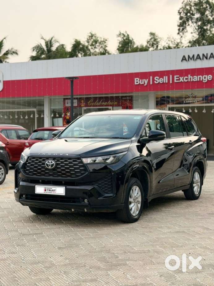Toyota Innova Hycross 2.0 Gx 7 Str, 2023, Petrol