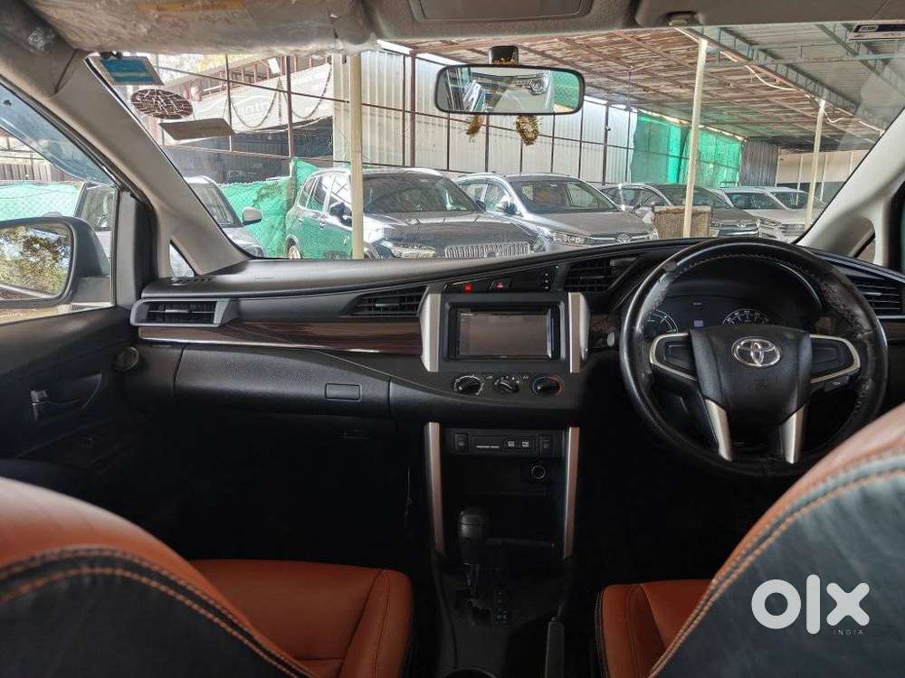 Toyota Innova Crysta 2.8 Gx At 8s, 2018, Diesel