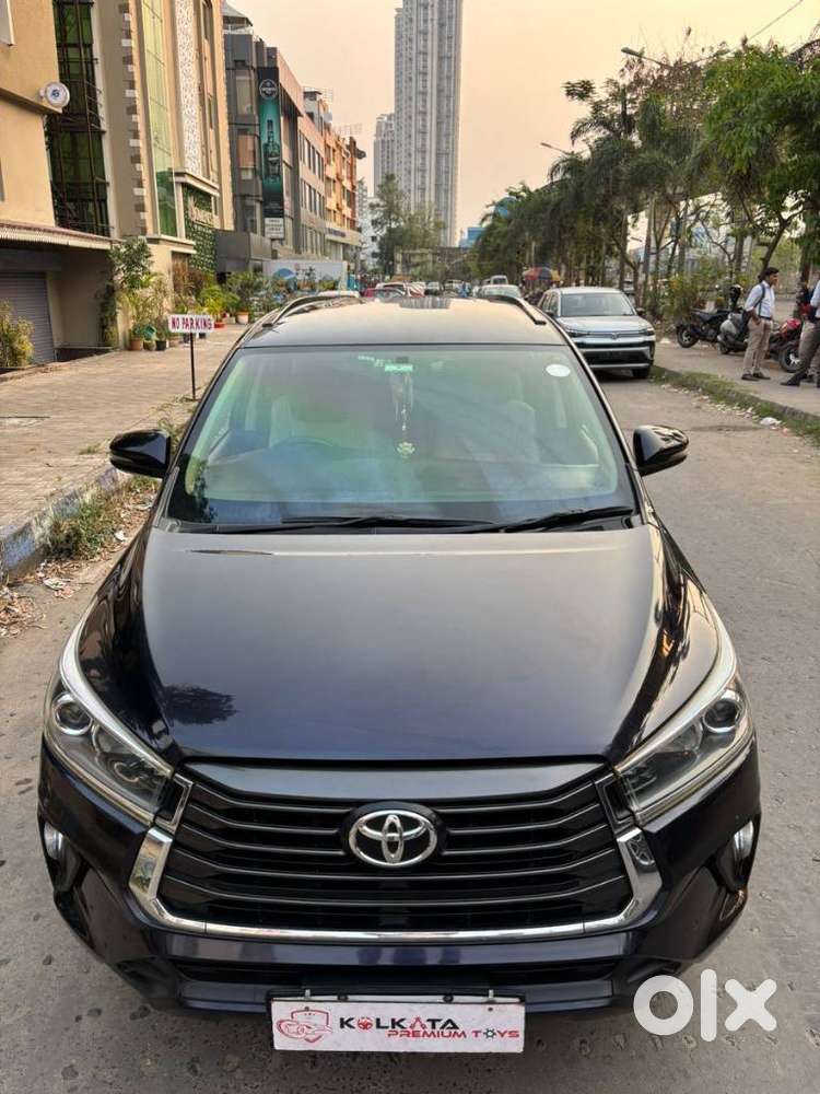 Toyota Innova Crysta 2.4 V, 2022, Diesel