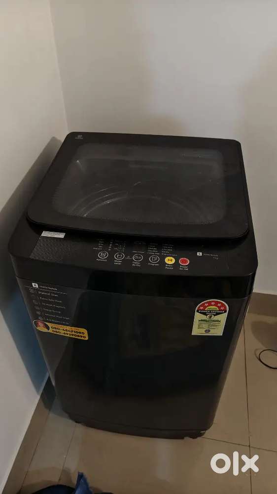 Realme Techlife 7 kg fully automatic top load washing machine.