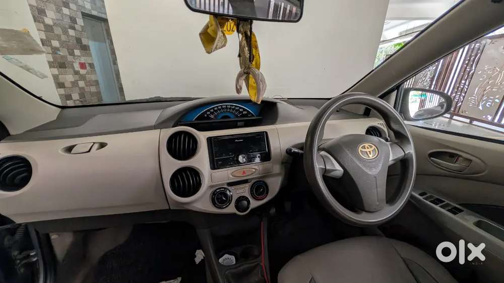 Toyota Etios 2013 Cng & Hybrids Well Maintained