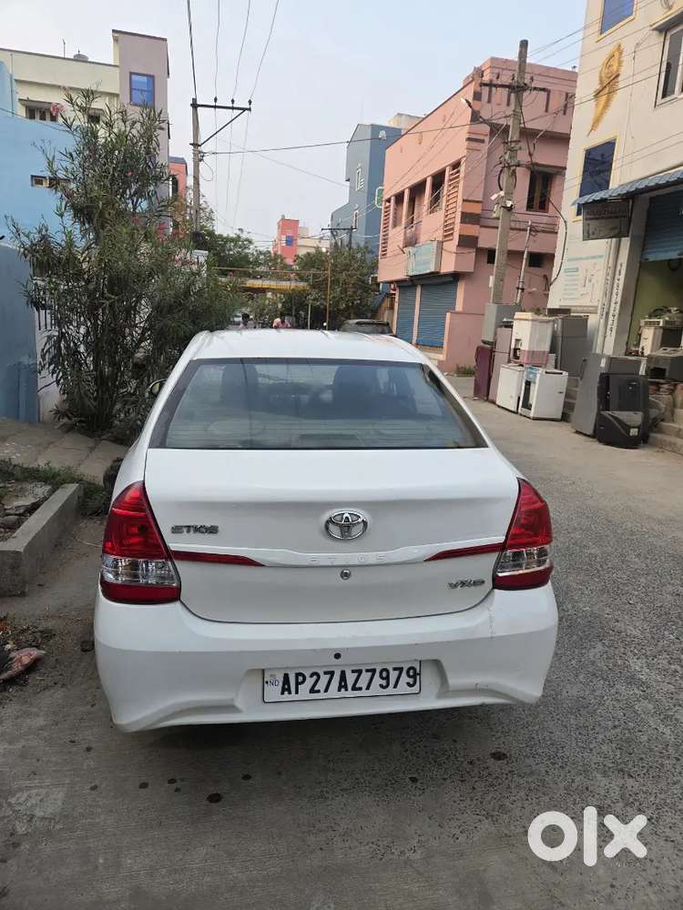 Toyota Etios 2015 Diesel Well Maintained
