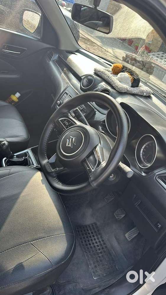 Maruti Suzuki Swift Petrol 70000 Km Driven