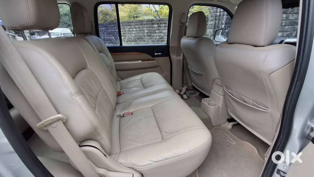 Ford Endeavour 3.2 Titanium At 4x4, 2010, Diesel