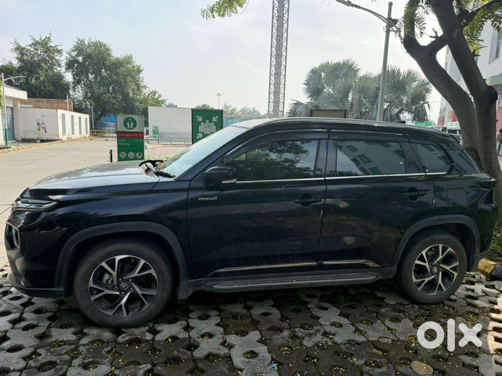 Toyota Urban Cruiser Hyryder 2023