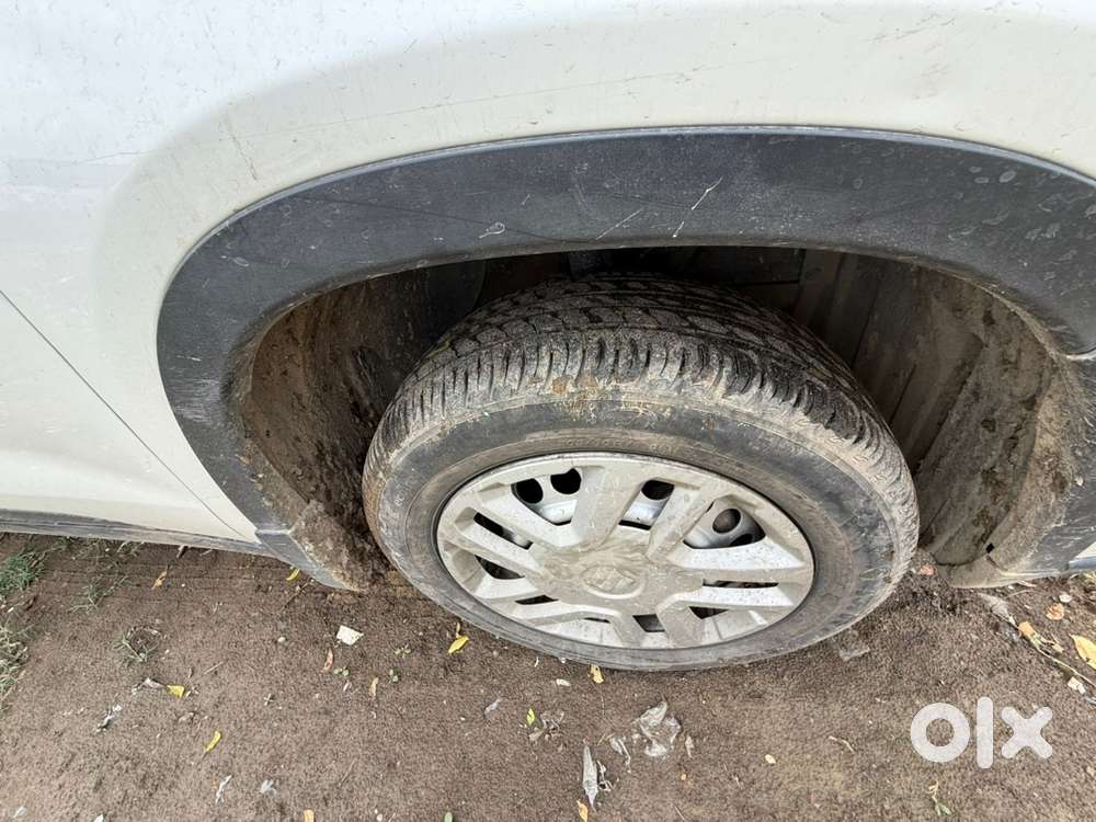 Maruti Suzuki Brezza Lxi 2021