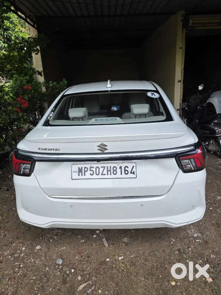 Maruti Suzuki Dzire Vxi Cng 2025