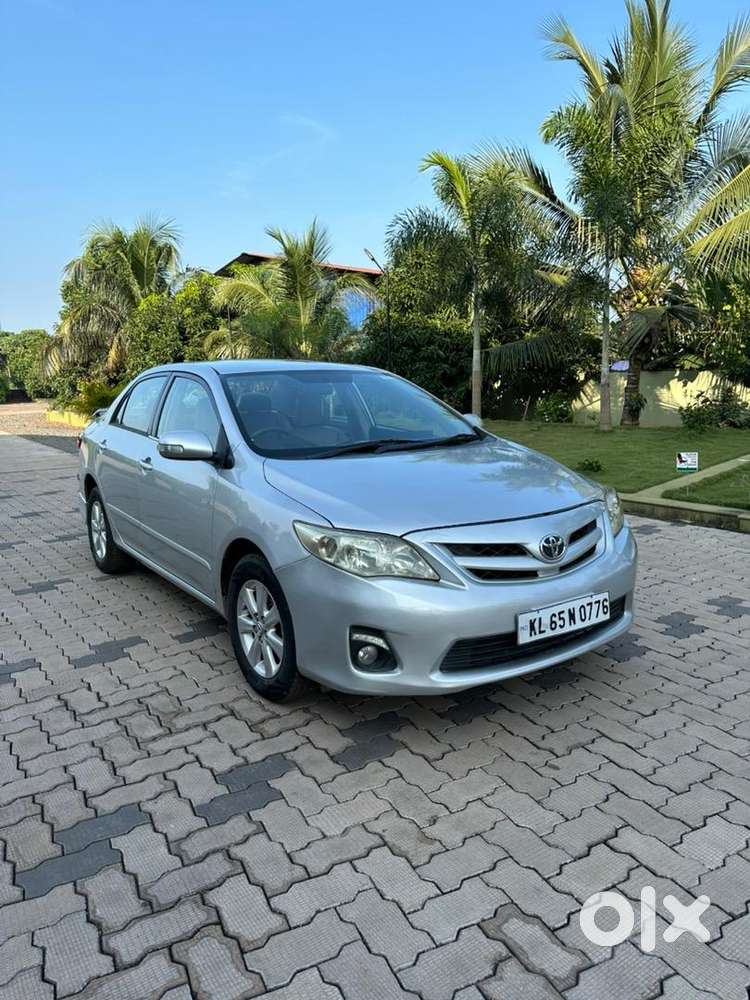 Toyota Corolla Altis 2012 Diesel Well Maintained