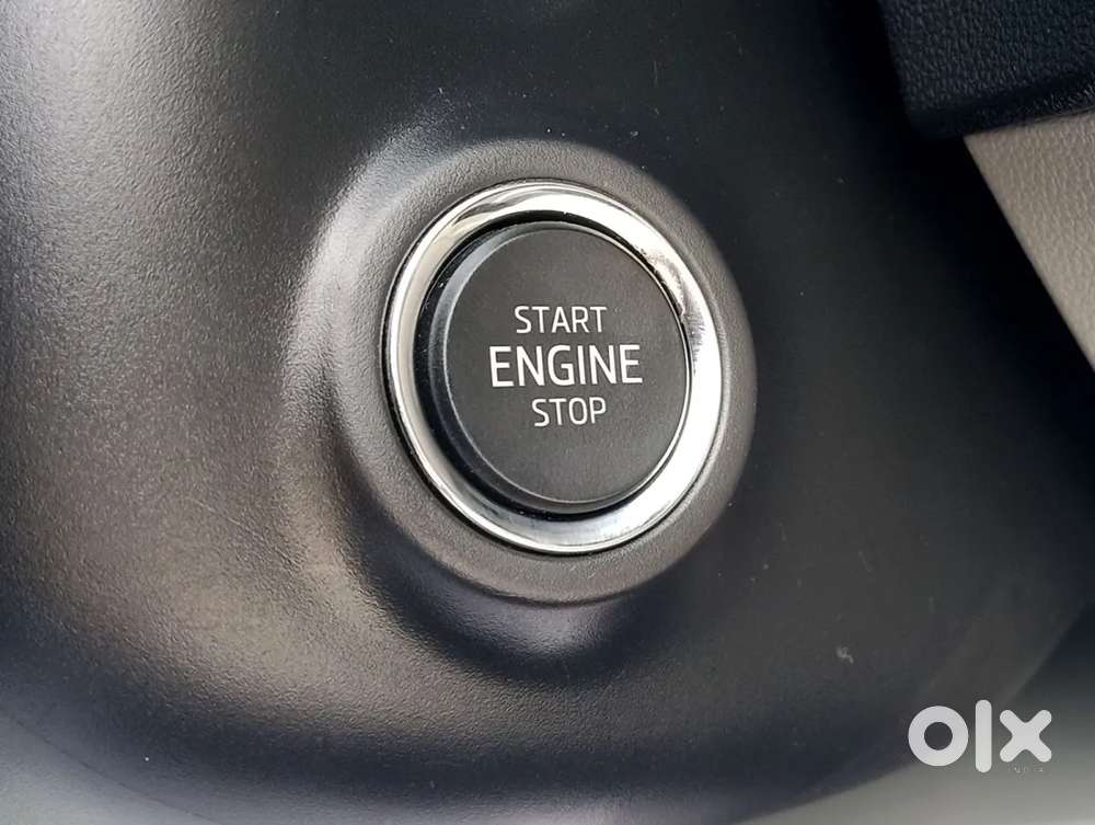 Skoda Kushaq Style 1.0l Tsi At, 2024, Petrol