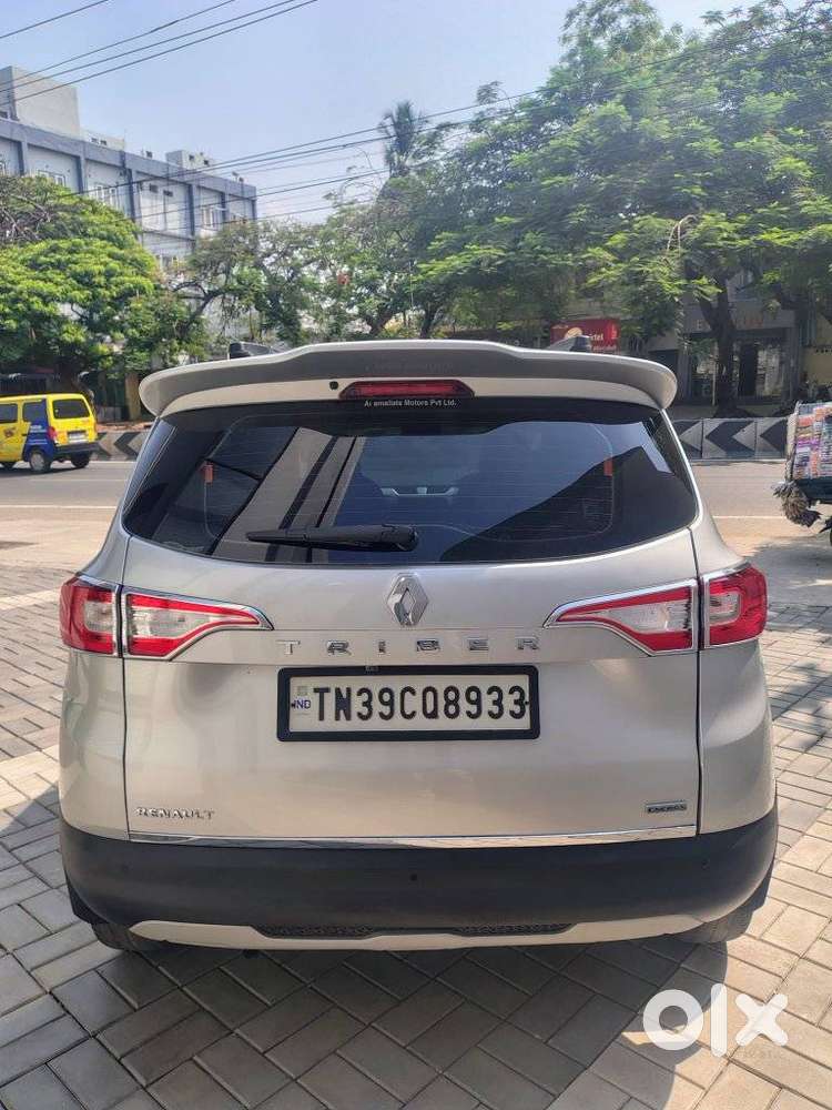 Renault Triber Rxz, 2021, Petrol