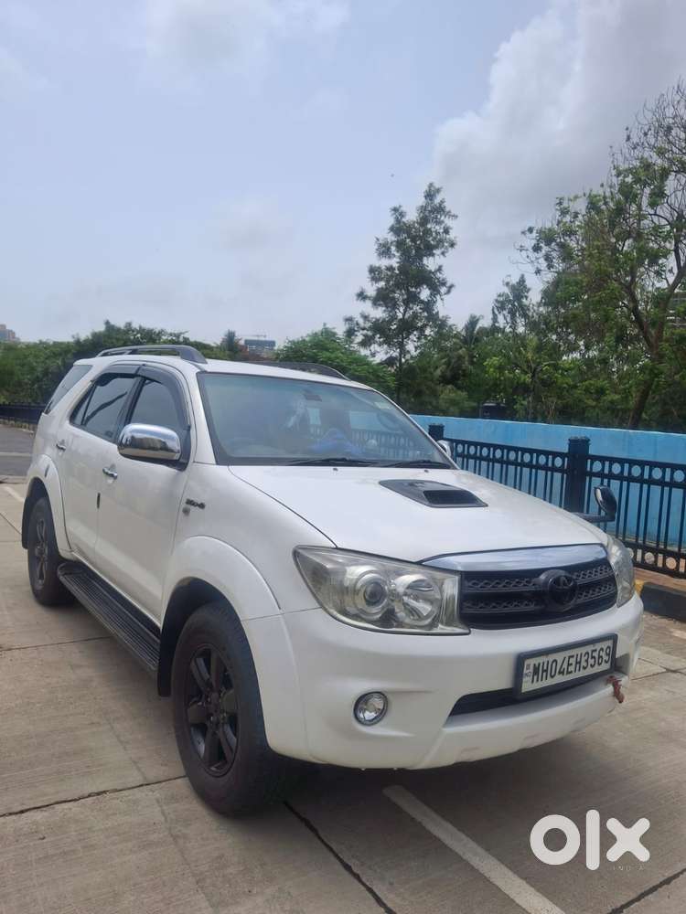 Toyota Fortuner 3.0 4x4 Manual, 2010, Diesel