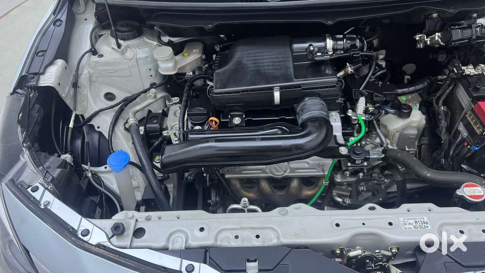 Toyota Glanza 1.2 V Amt, 2025, Petrol