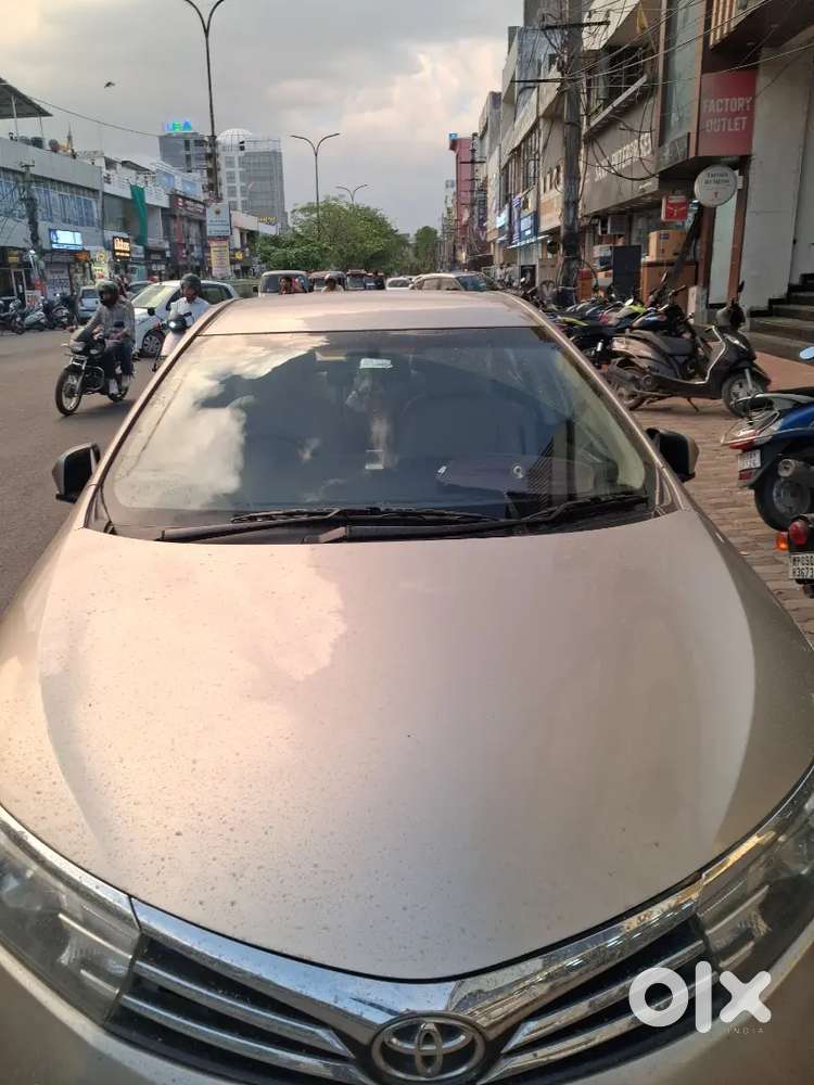 Toyota Corolla Altis 2104 Petrol Well Maintained Dl Registered