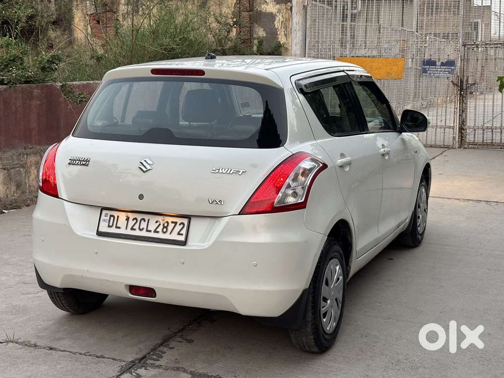 Maruti Suzuki Swift 1.2 Vxi (o), 2017, Petrol