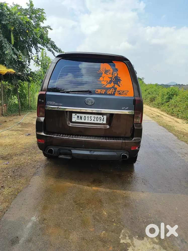 Tata Safari Storme 2014