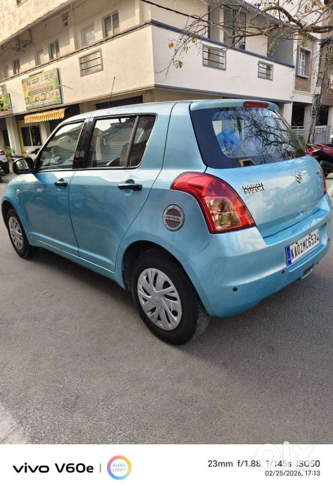 Maruti Suzuki Swift Vxi + Manual, 2008, Petrol