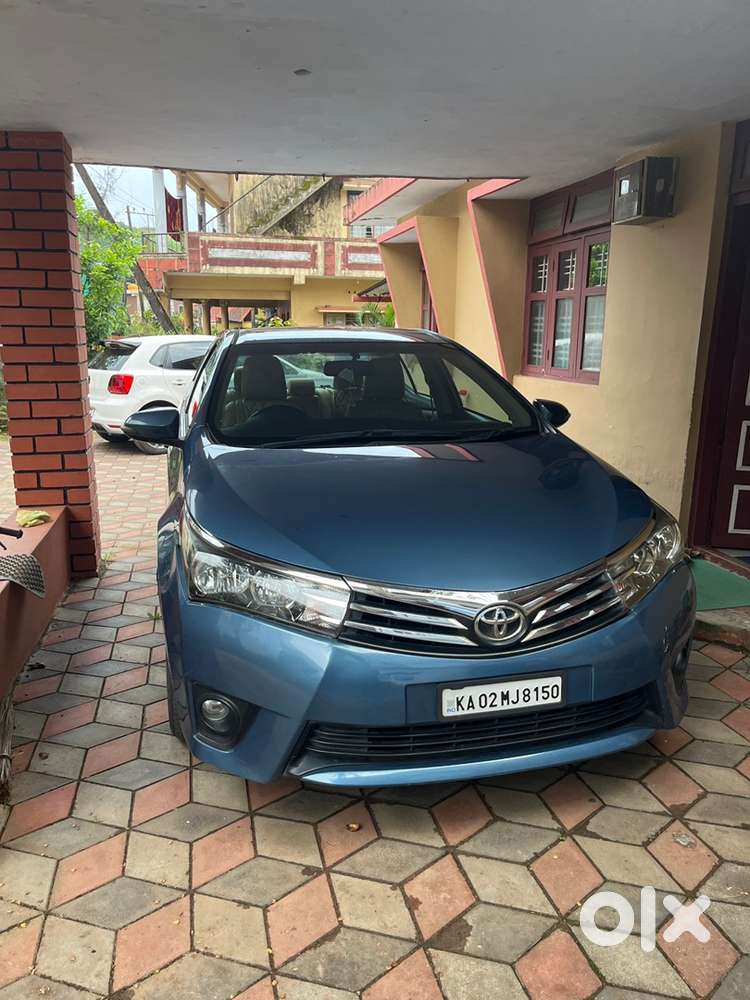 Toyota Corolla Altis 2014