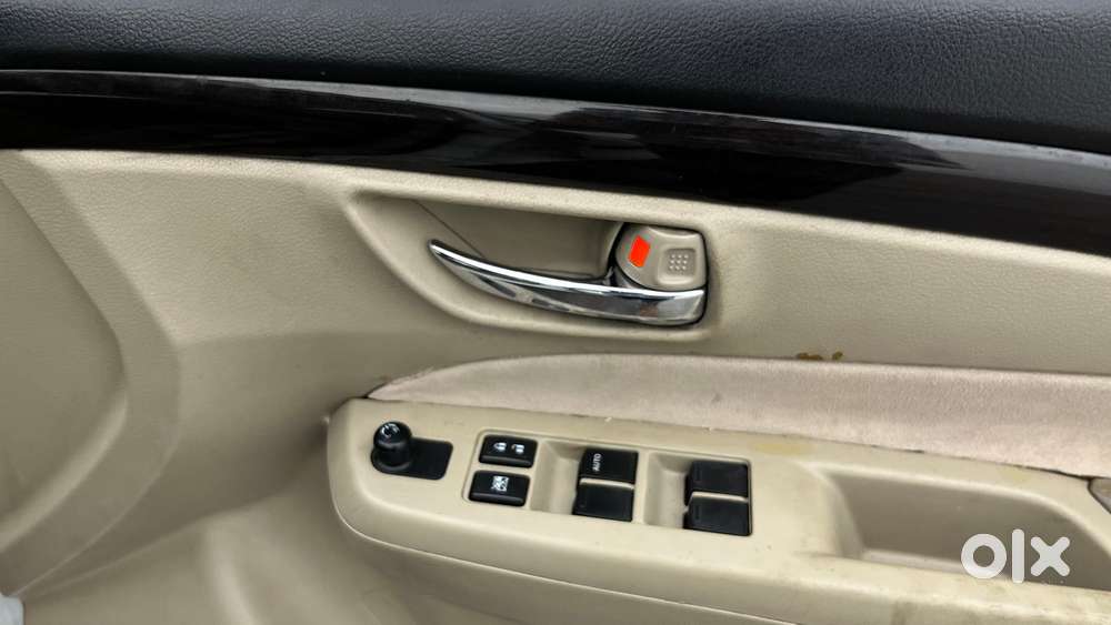 Maruti Suzuki Ciaz At Vxi Plus, 2016, Petrol