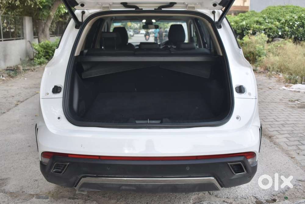 Mg Hector Savvy Pro 1.5 Turbo Cvt Dual Tone, 2024, Petrol