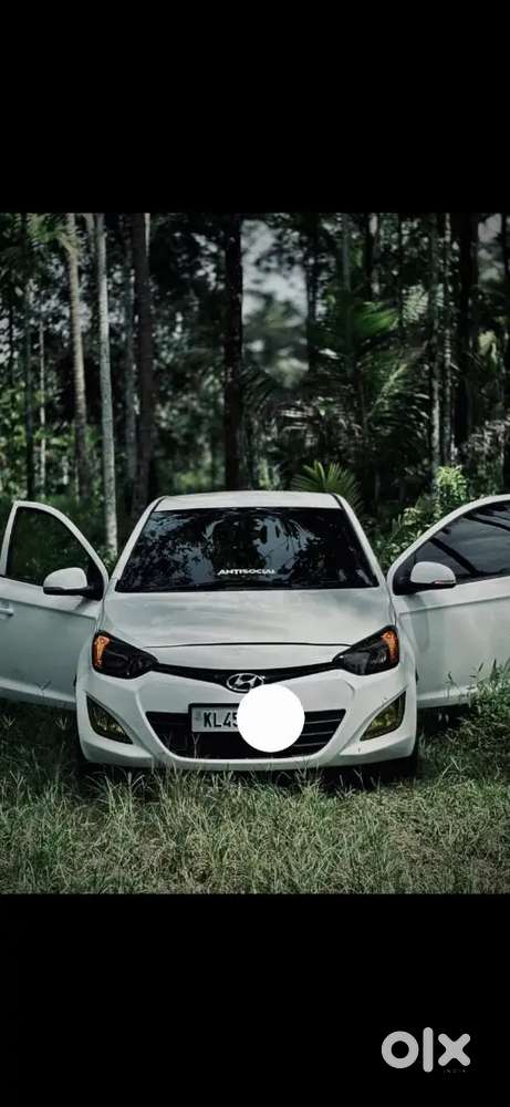 Hyundai I20 Spotz For Monthly And Daily Rent