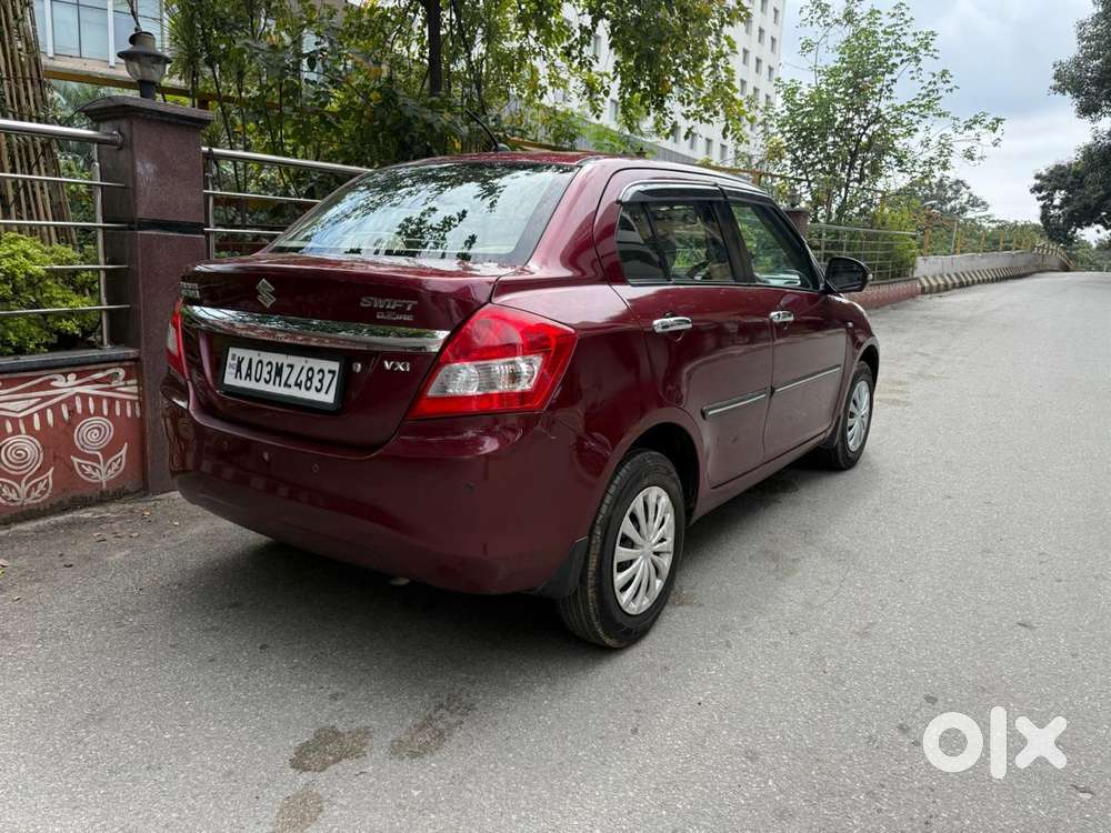 Maruti Suzuki Swift Dzire Vxi(o) Mt, 2016, Petrol