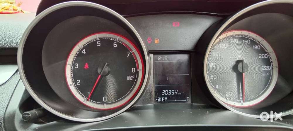 Maruti Suzuki Swift Vvt Vxi, 2021, Petrol