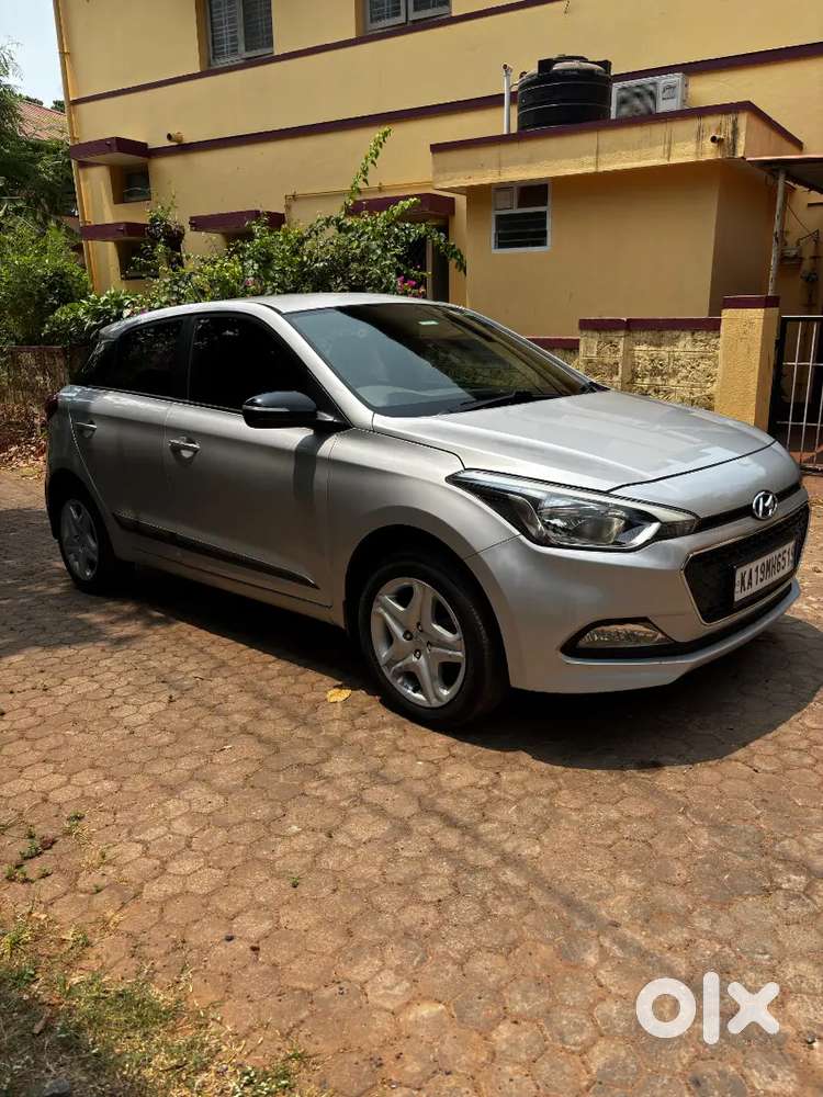 Hyundai I20 Asta 2017 Single Owner Showroom Maintained