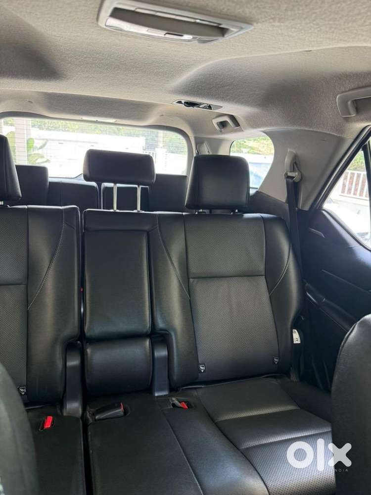 Toyota Fortuner 2025 Diesel Well Maintained