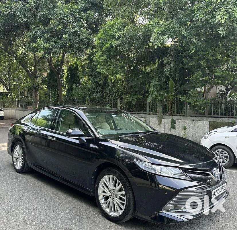 Toyota Camry Hybrid, 2019, Petrol