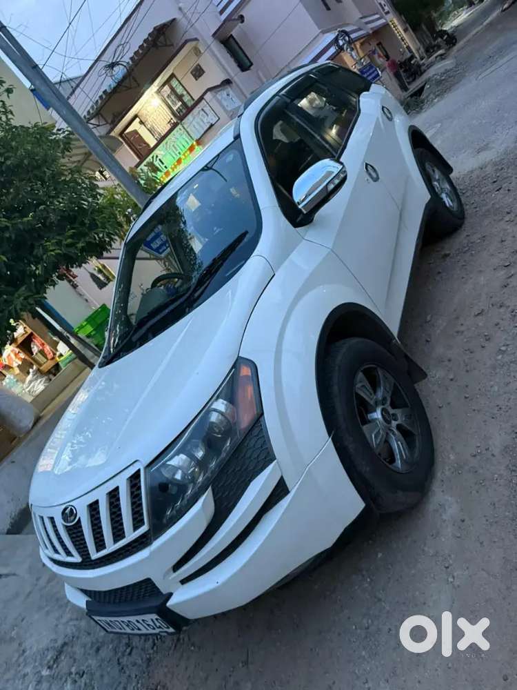 Mahindra Xuv500 W8 2012