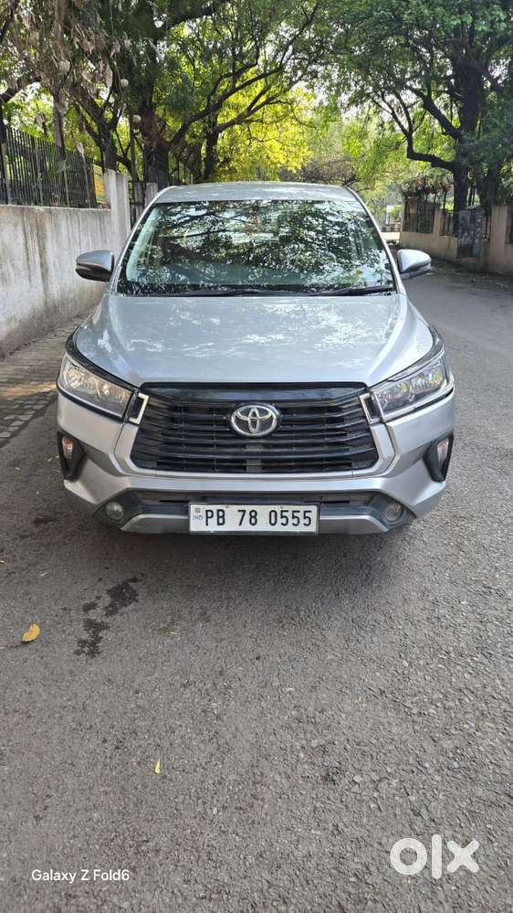 Toyota Innova Crysta [2020-ongoing] 2.4 Gx At 7 Str, 2022, Diesel