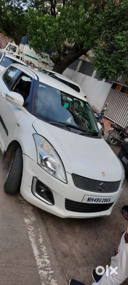 Maruti Suzuki Swift 2015 Petrol Well Maintained